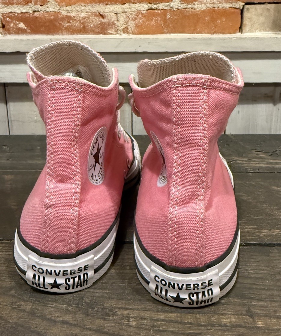 Converse All Star High Top Chuck Taylor Womens 6 Mens 4 Pink Sneakers A05590F