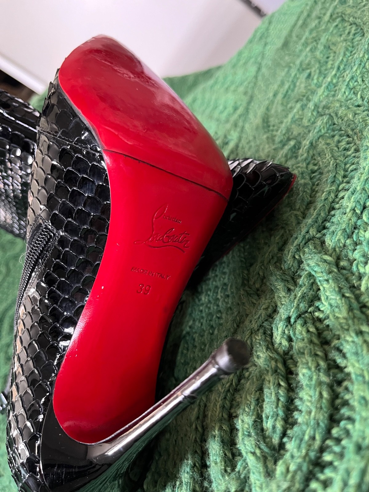 Christian Louboutin So Kate Bootie Black Patent Leather US 9 (fits 8)
