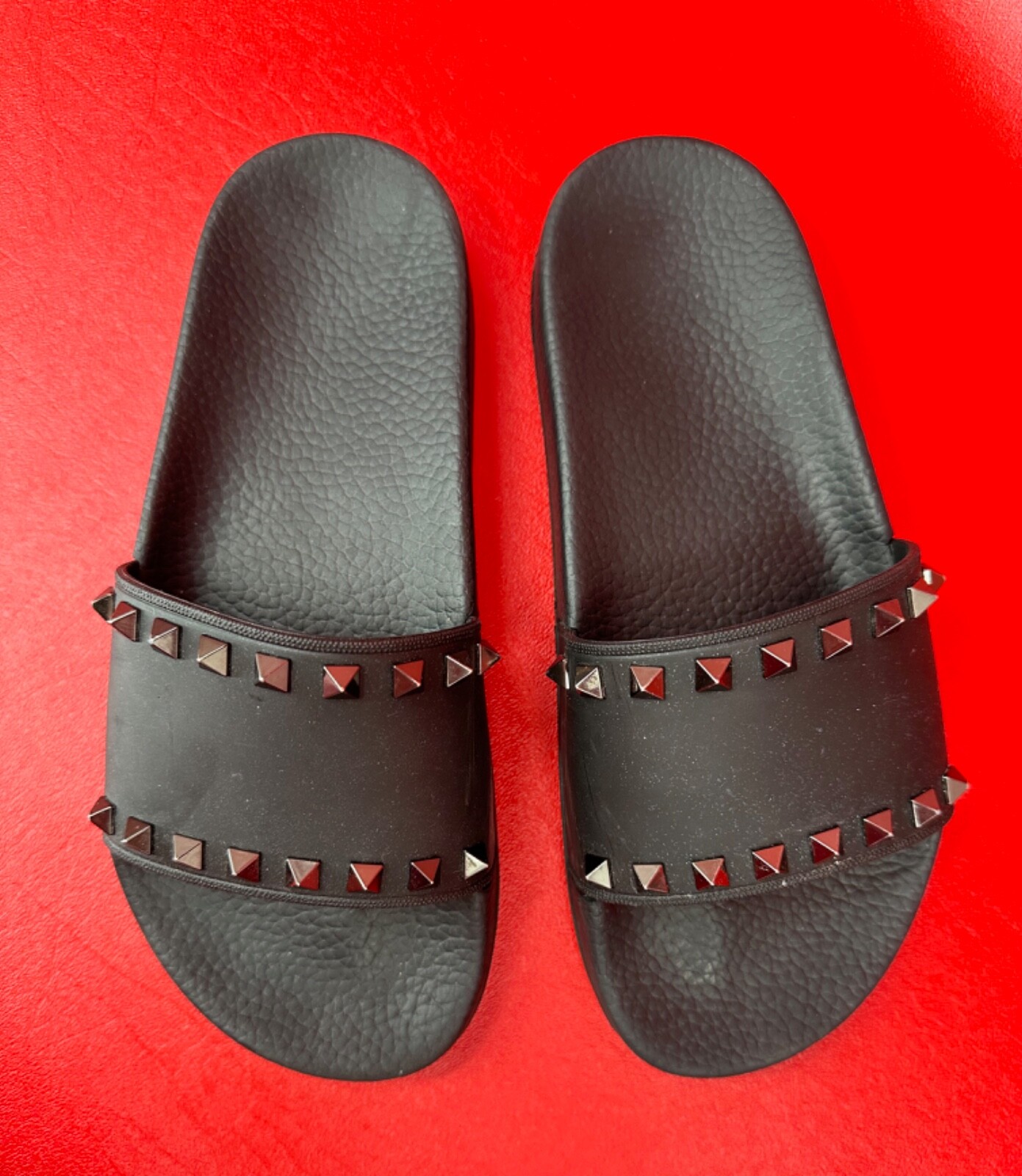 Valentino Garavani Summer Rockstud Black Slide Sandals Size EU 38 US 7 to 7 1/2