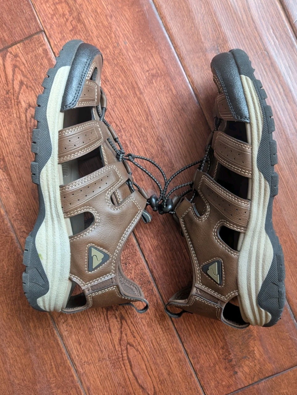 OZARK TRAIL OUTDOOR HIKING WALKING SHOES SANDALS WOMENS 9 MENS 7 UNISEX EUC
