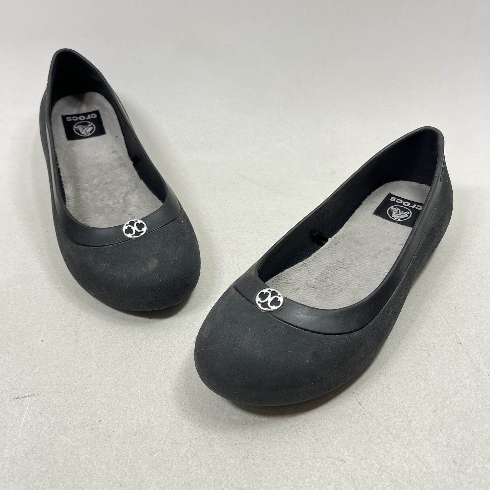 Crocs Women’s Black Flats W9 Faux Fur Lined Slip On Comfort Shoes