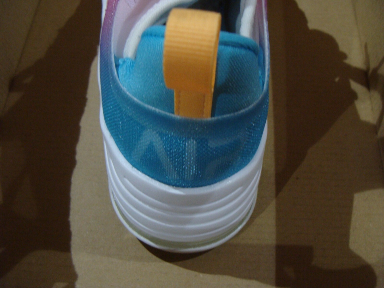 WMNS NIKE AIR MAX BELLA TR 2 AQ7492 102 SIZE 5, 5.5, 6