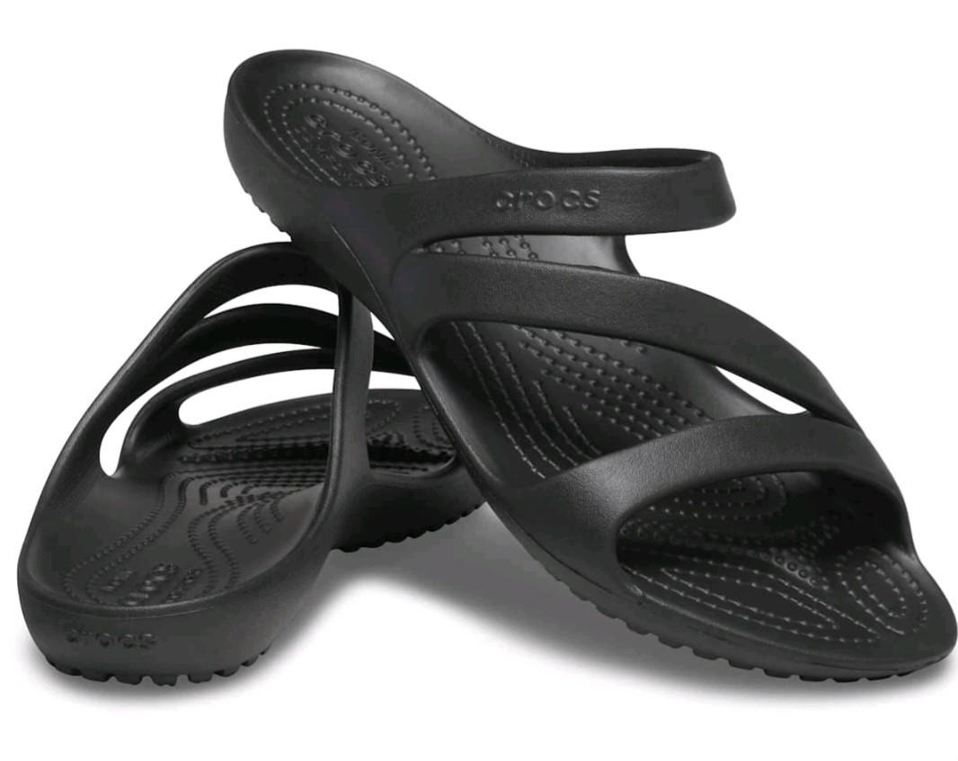 Crocs Kadee II Strappy Women’s Black Sandals Flip Flops Size 6,7,8,9,10 NWT