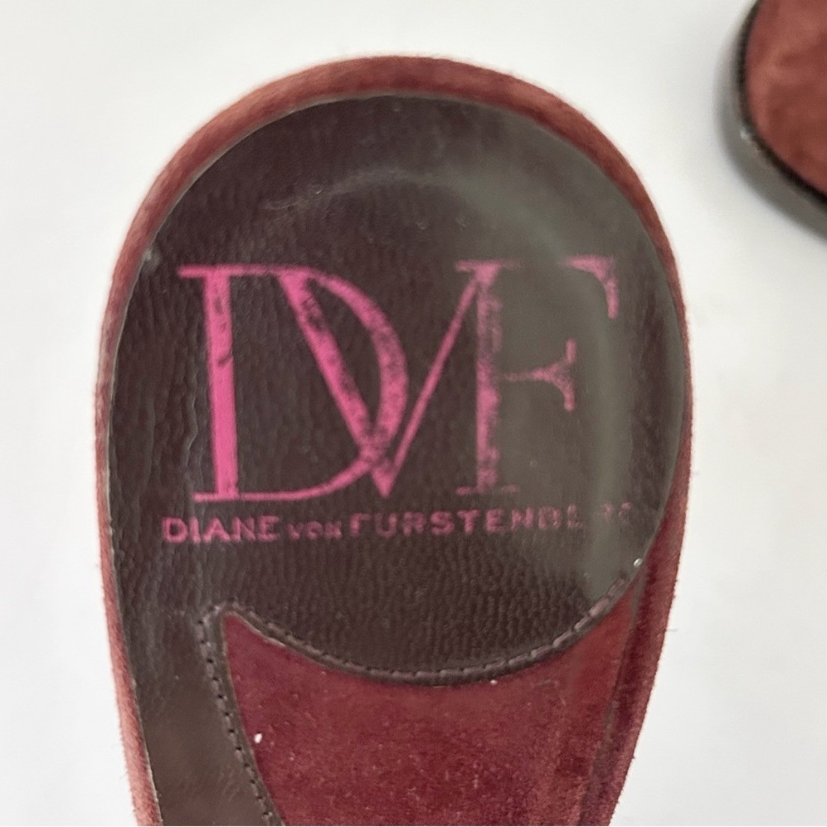 Diane von Furstenberg Suede Slingback Heels Shoe Pump Zip Burgundy Maroon Size 7