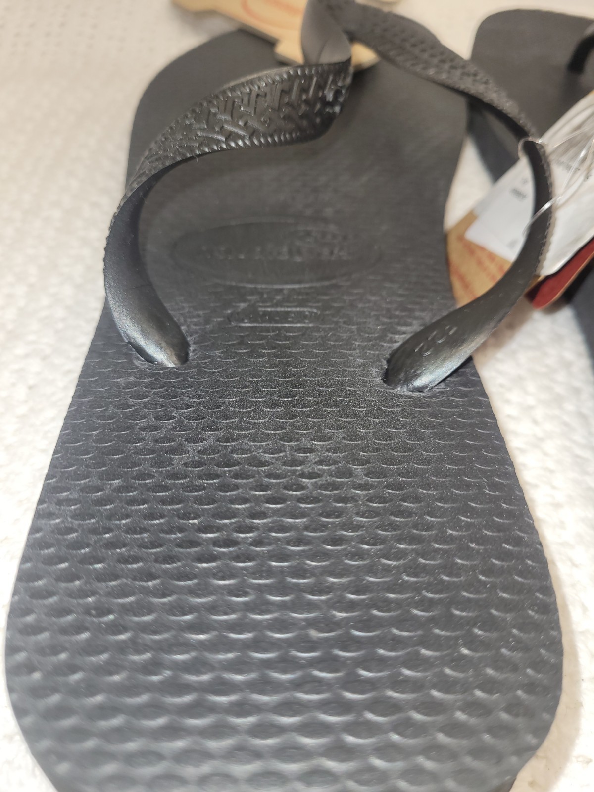 Havaianas Unisex Top Thongs Flip Flops Black (Mens 7/8) (Women’s 9/10)
