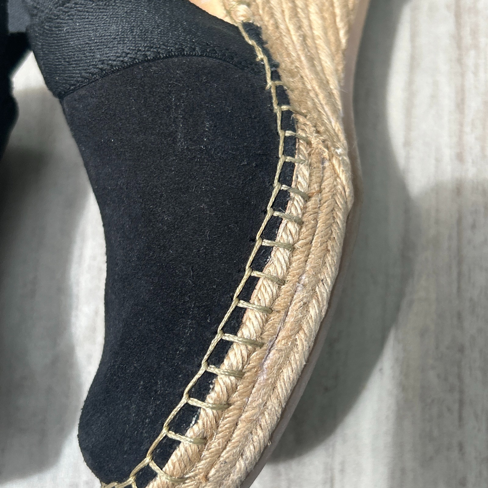 BORN Black Suede Espadrille Wedge Platform Sandals Women’s Size 5 Vacation