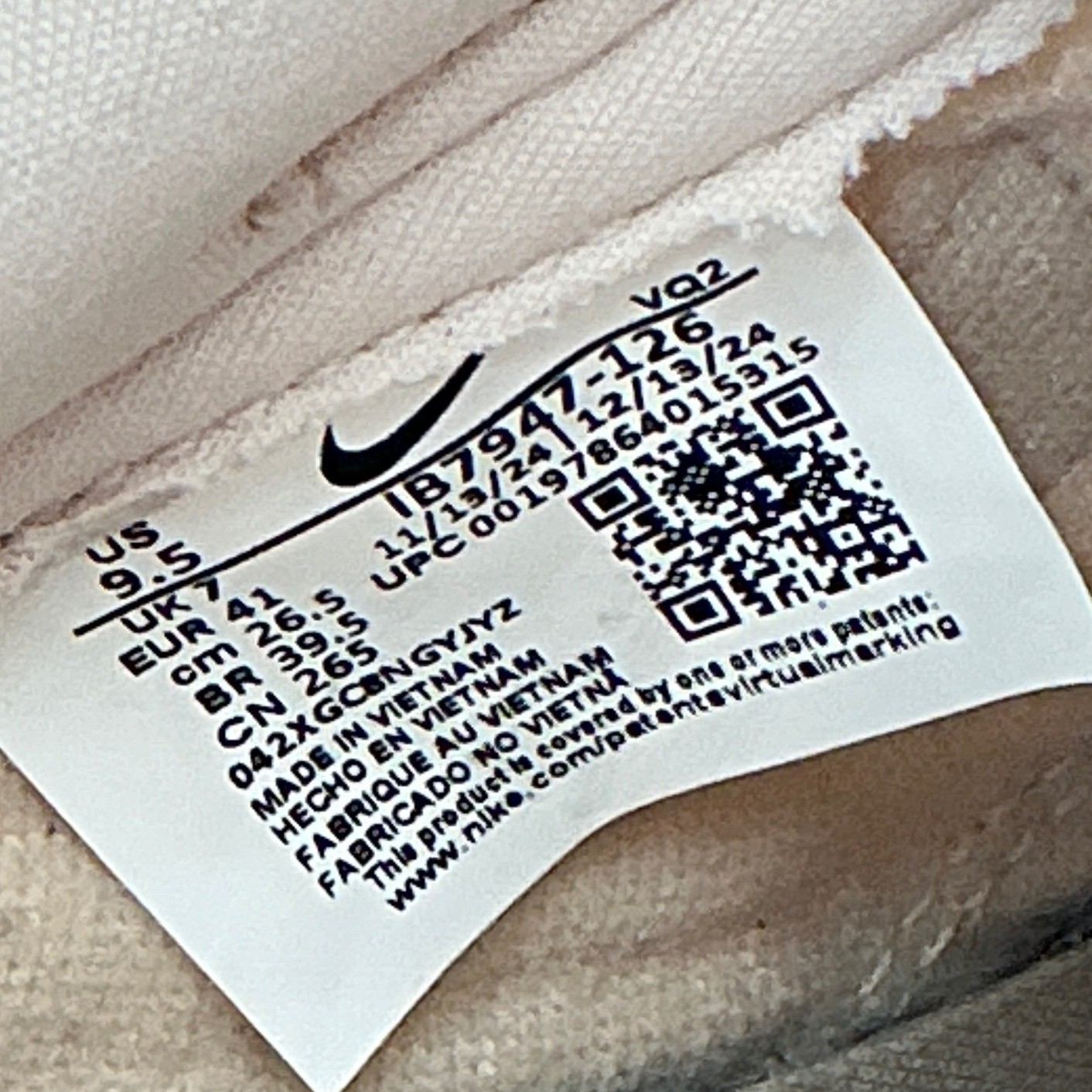 Nike Size 9.5 Dunk Low SE Women Beige Textile Leather Sneakers Shoes