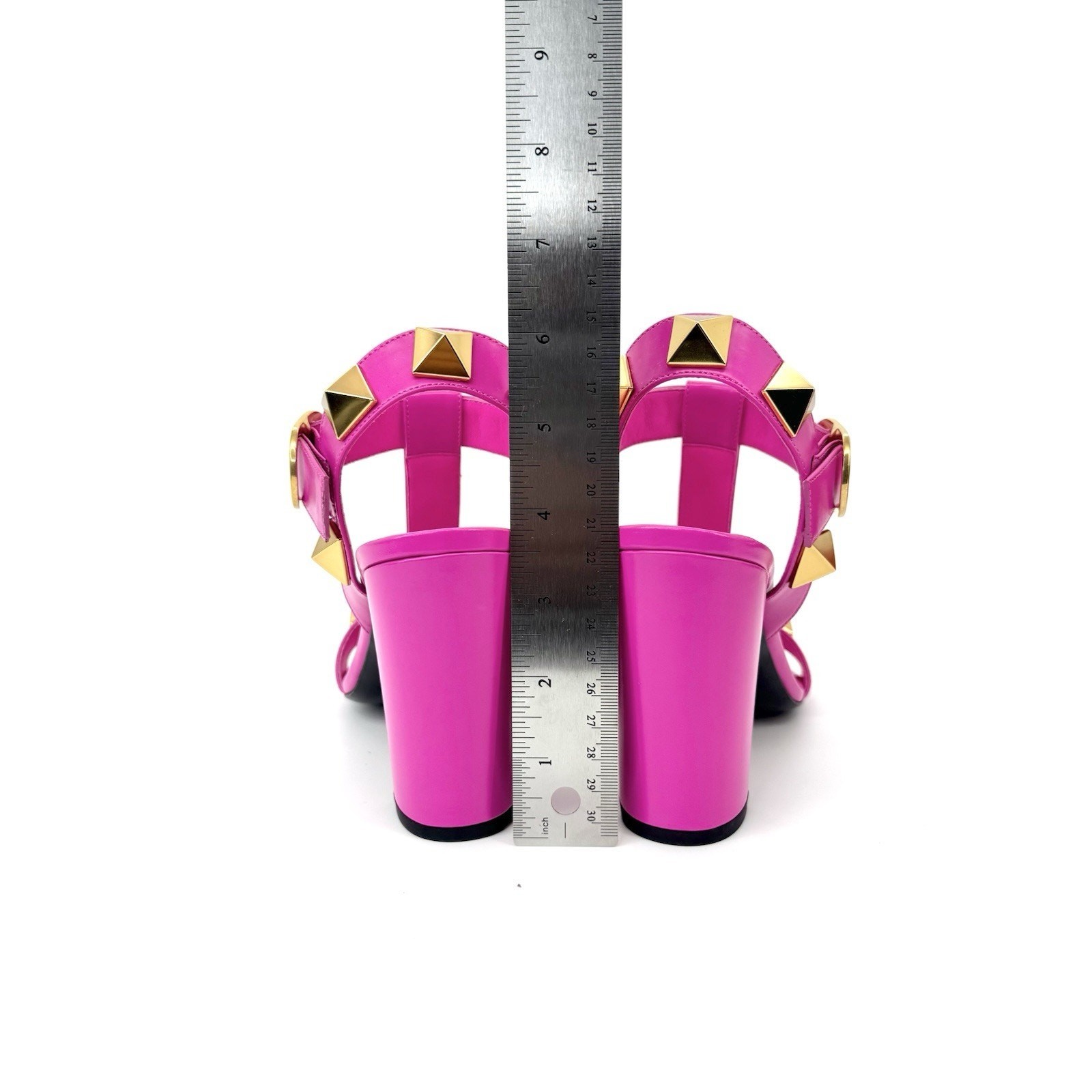 NIB Valentino Garavani Slingback Sandals 37 US 7 Roman Studs Rockstuds Pink