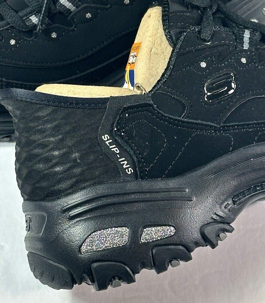 Skechers / D’Lites Slip Ins / STEP IN / BLACK / Air Cooled Memory Foam Reg $85