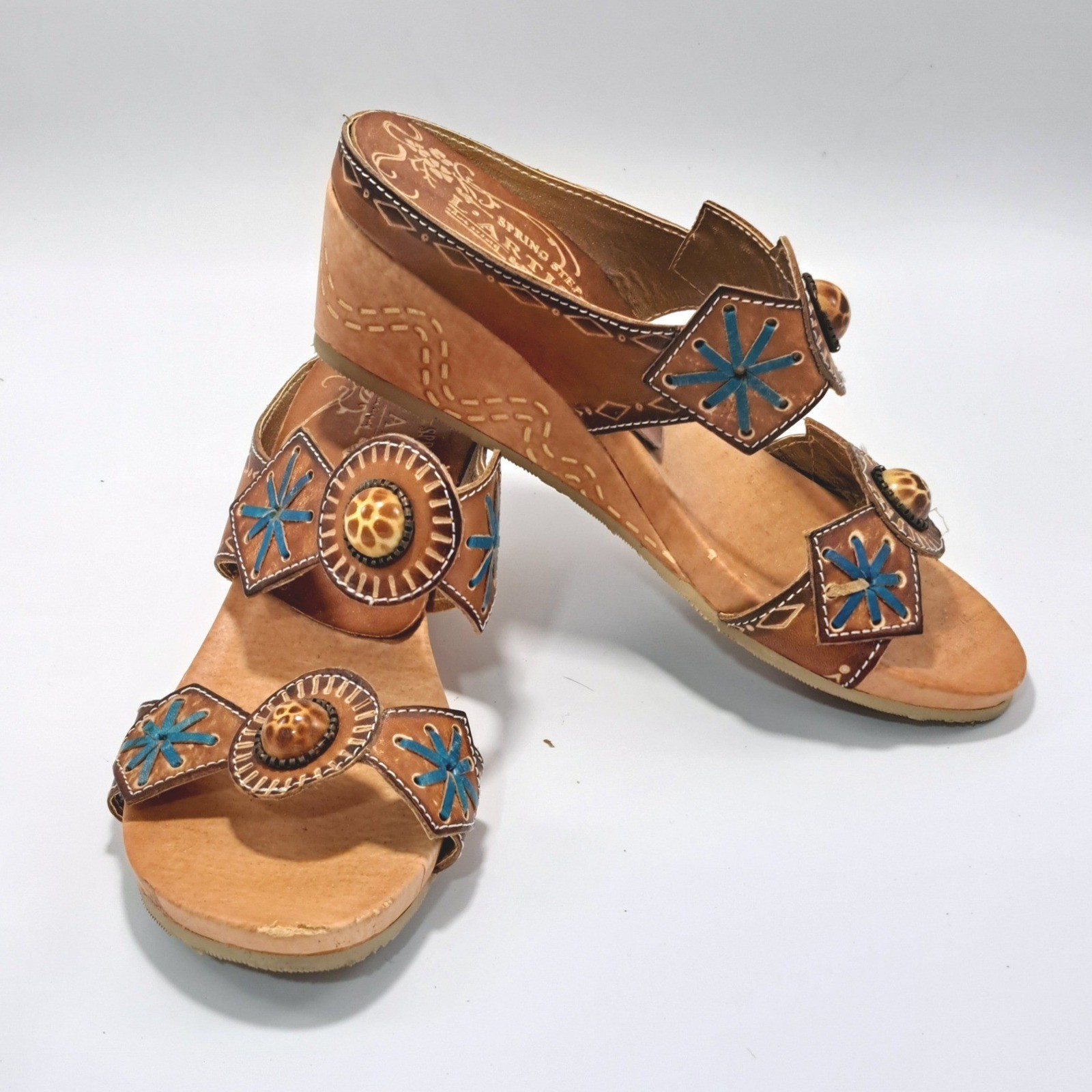 L’Artiste Spring Step Sesame Tan Leather Wedge Sandals Blue Embroidery Womens 36