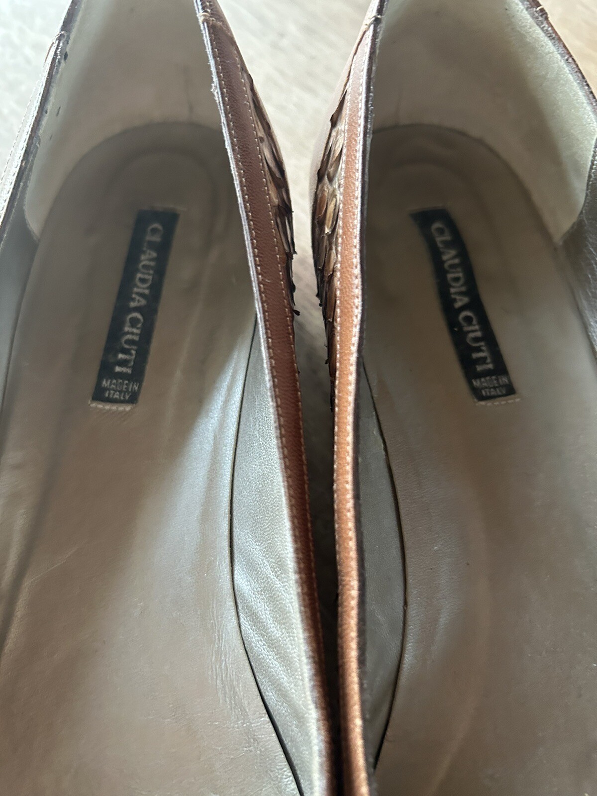 ITALIAN DESIGNER CLAUDIA CIUTI NATURAL SNAKESKINBLK JEWELS& METAL GROMETS LOAFER