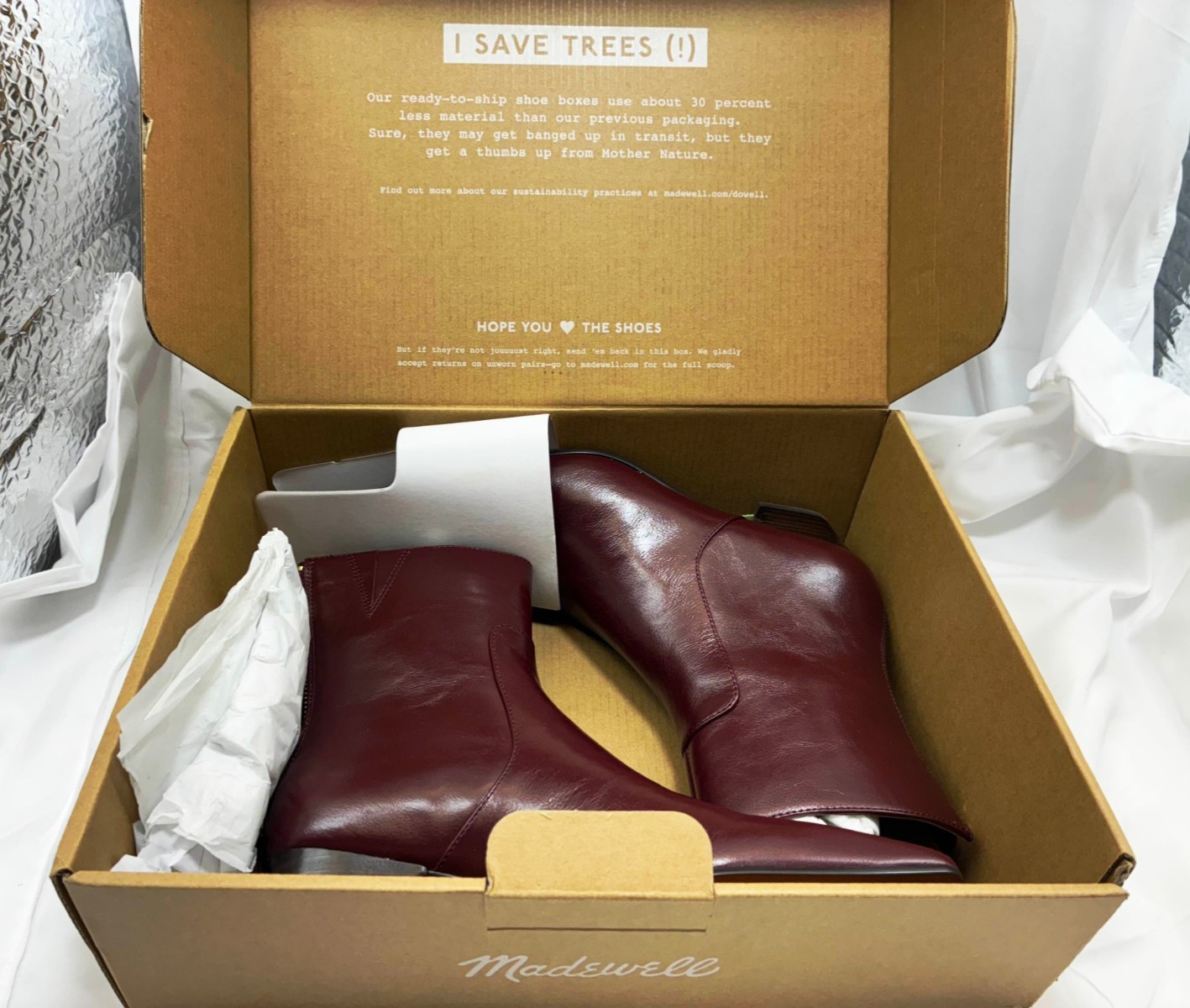 Madewell Squared Toe Booties Crinkle Leather Aged Wine Size 6 NX546