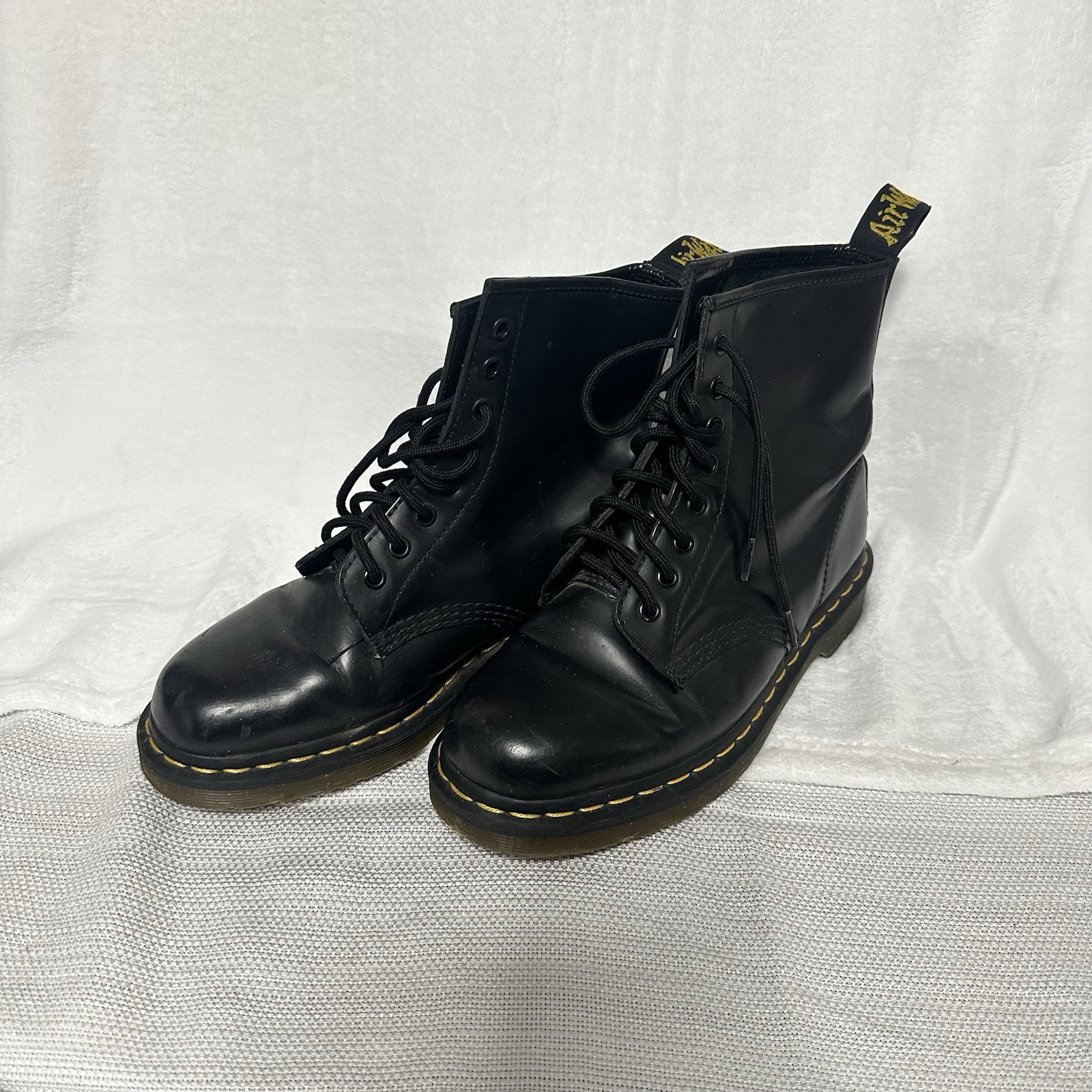 Dr. Martens 1460 Black Leather Round Toe Lace Up Ankle Boots Women’s Size 7