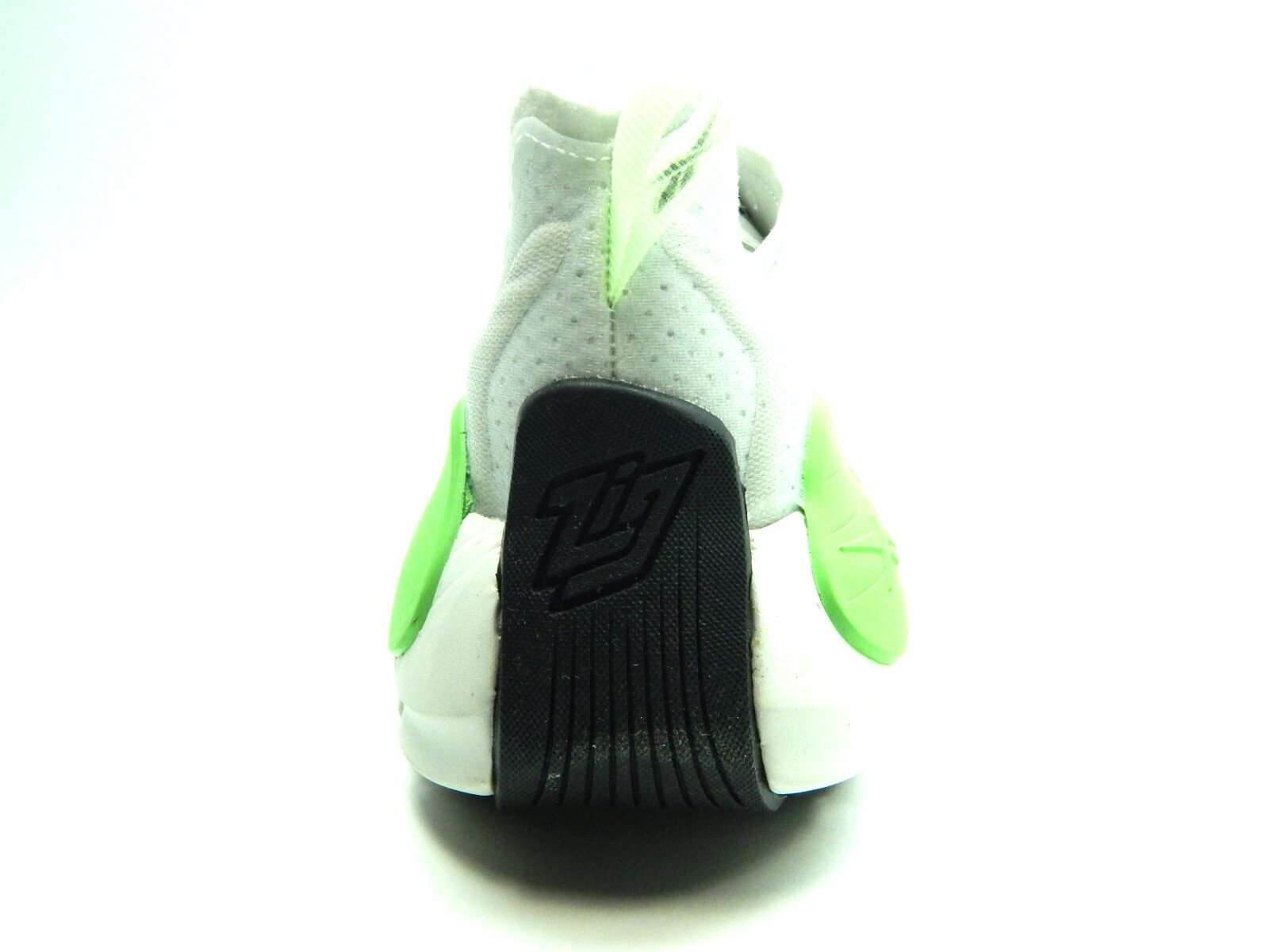 REEBOK ZIG KINETICA II FX9406 NEON MINT WOMEN SHOES SIZE 8.5 WITHOUT BOX