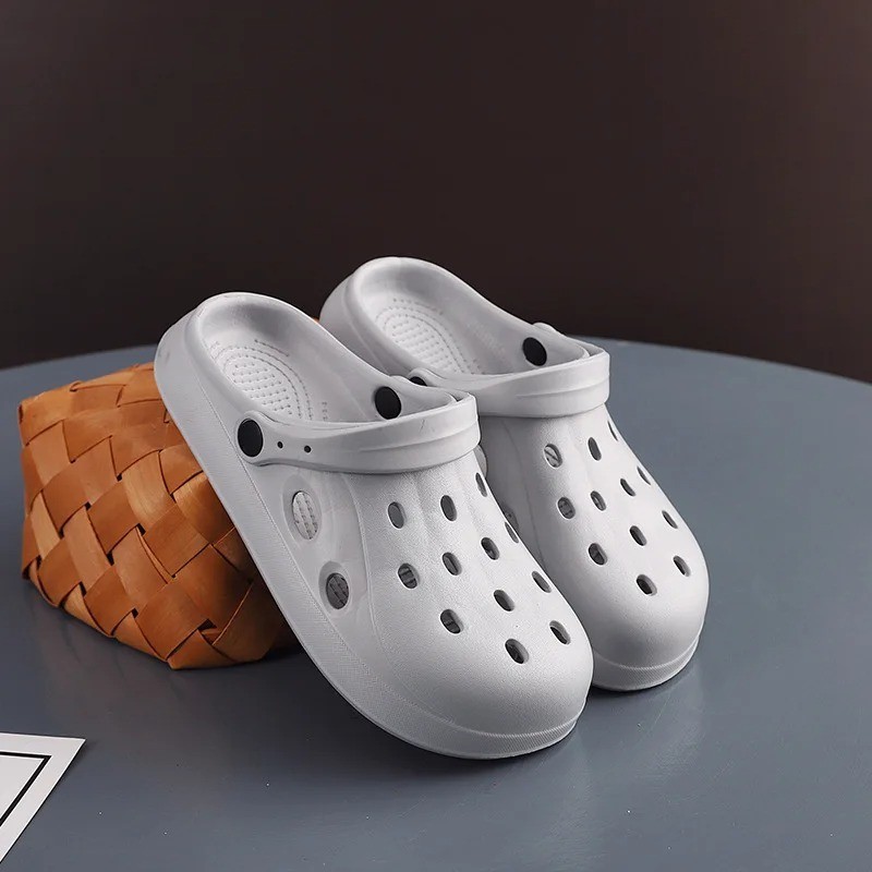 Unisex Summer Garden Clogs – Non-Slip Beach Sandals (USA)
