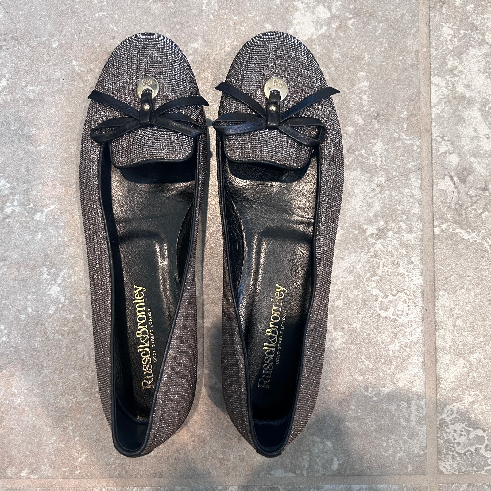 Russell & Bromley Made in Italy Glitter Sparky Flats Shoes size 10 Black/Silver