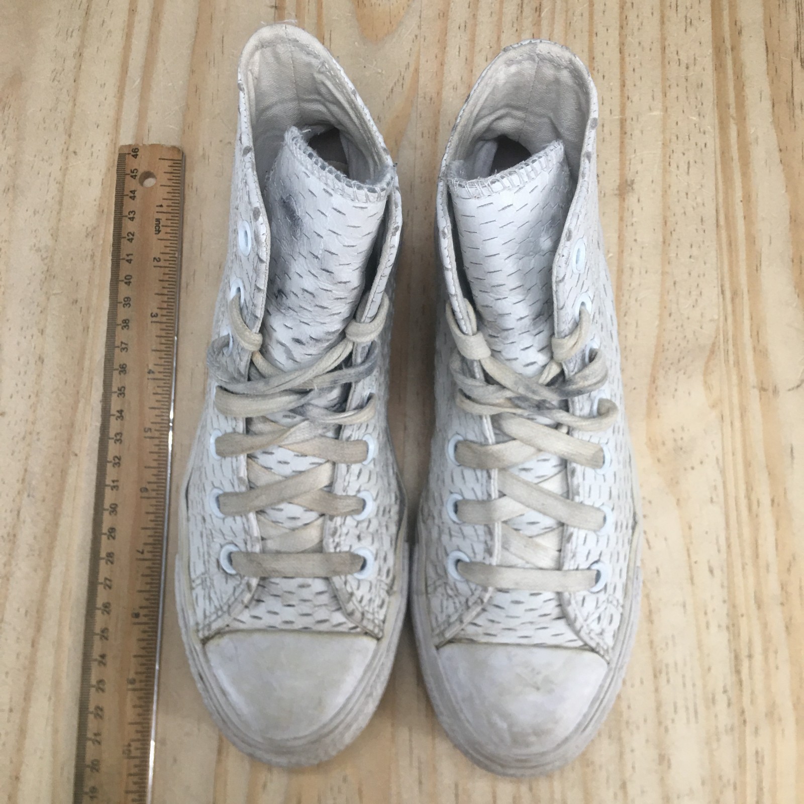 Converse Shoes Mens 4 Womens 6 Chuck Taylor All Star Hi-Top Sneaker White Casual