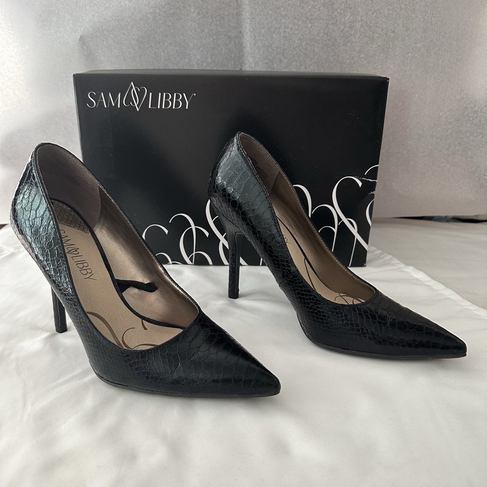 Sam & Libby Dominique Pointy Toe Stiletto Size 8.5 Black Faux Snakeskin 4″ Heel
