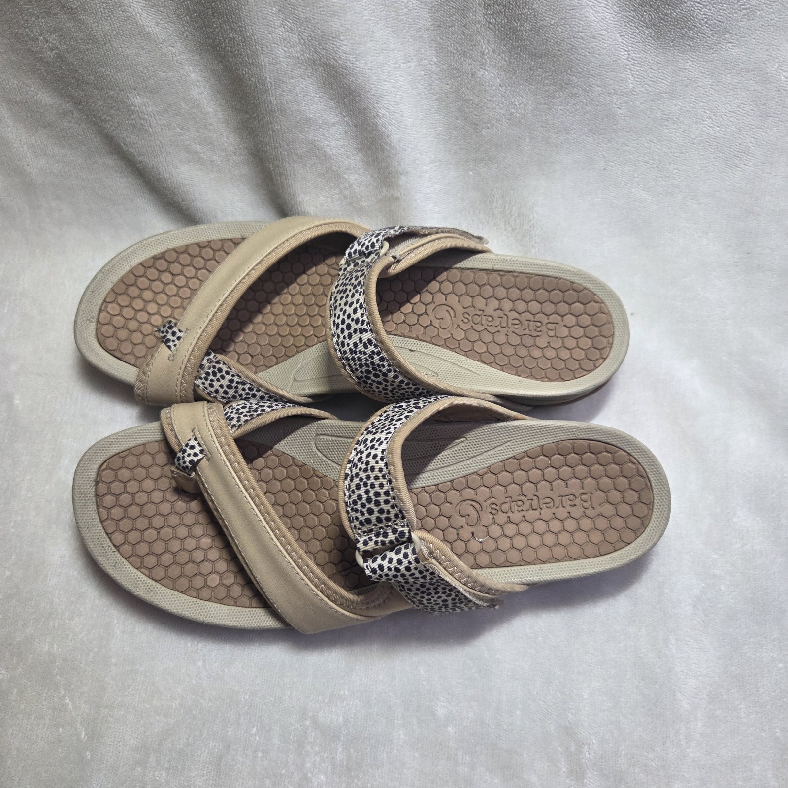 Baretraps Womans Deserae Slide Sandal Deserae Slide Sandal Arch support Size 9.5