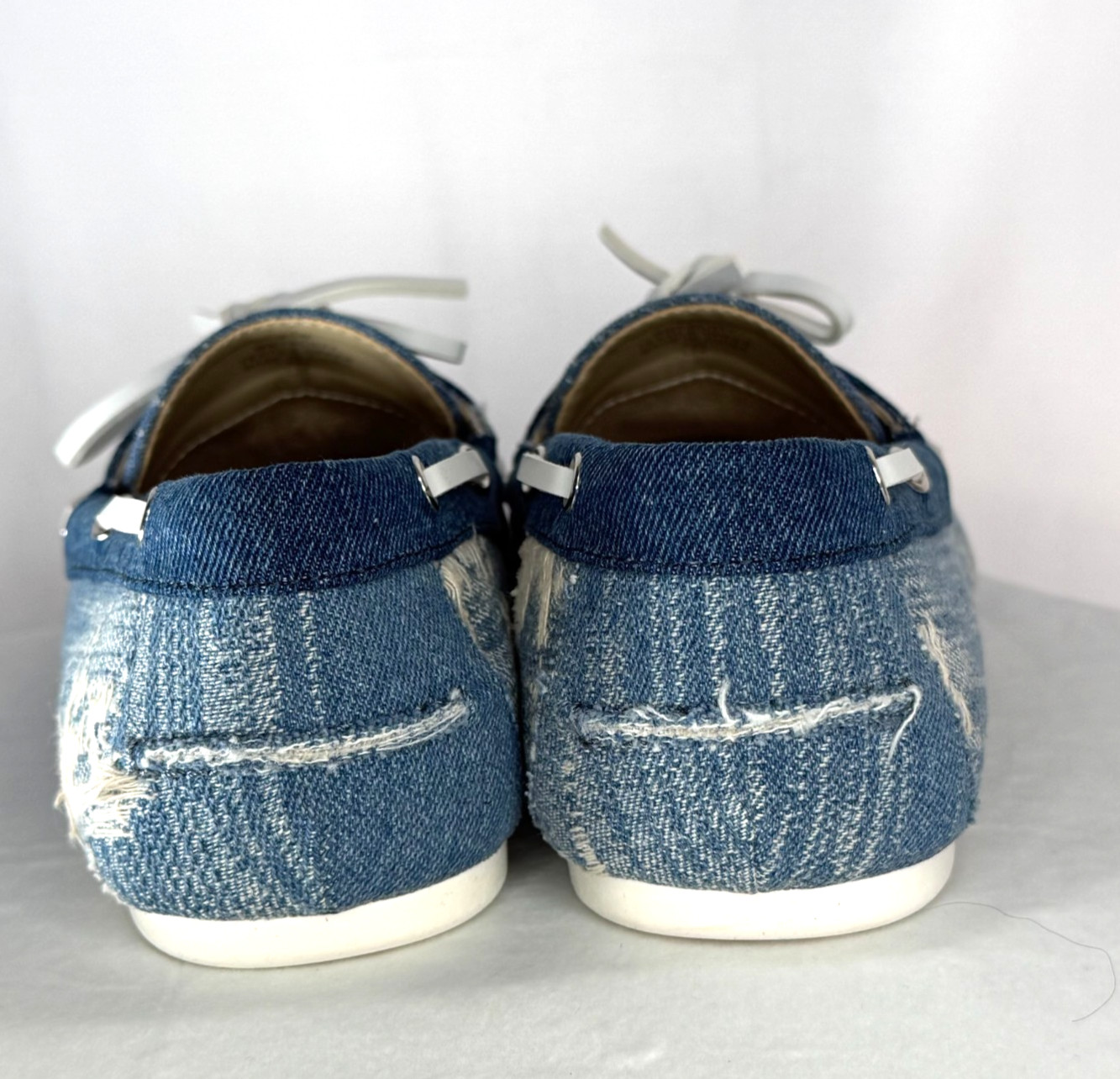 Woman’s Flats Nine West Yacht Loafer Medium Blue 420 Size 6.5M