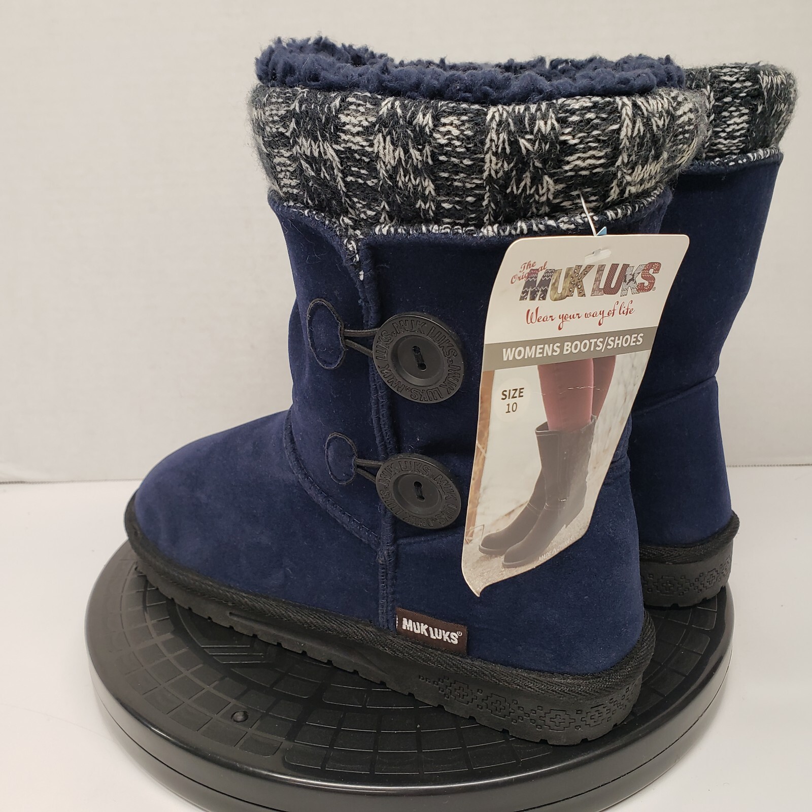 Navy Blue Muk Luks Short Winter Fall Fur Boots Knit Buttoned Women’s Size 10