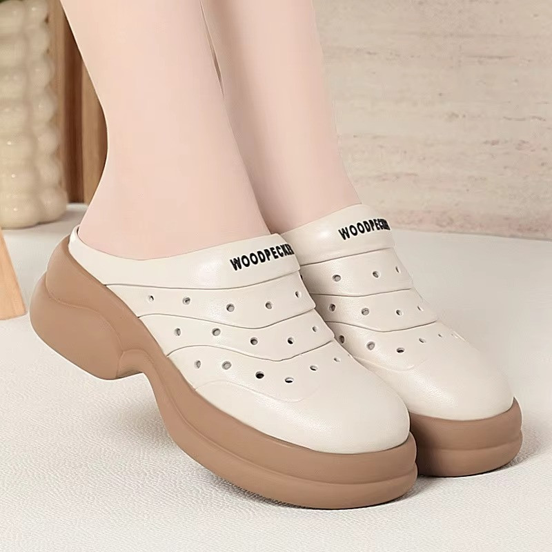 High-End Women’s Fashion Sandals Thick Sole Sponge Cake Style Shoes Beach Slides