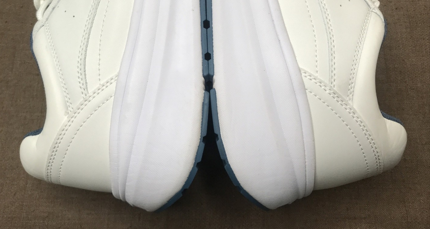 *See Description Propet Ultima Women’s Walking Sneakers Size 10M White Leather