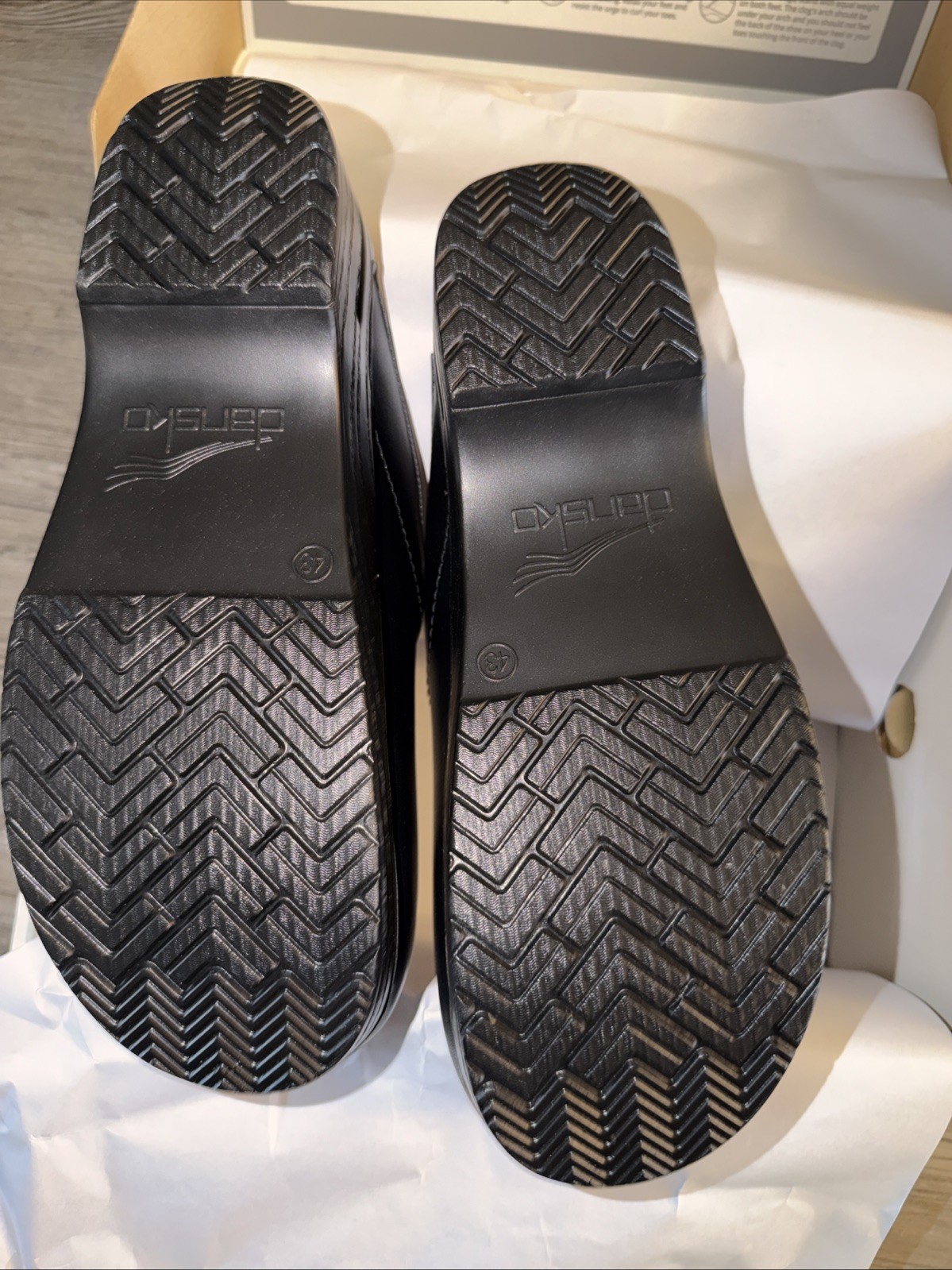 Brand NEW Dansko Karl Box Black EU Size 43