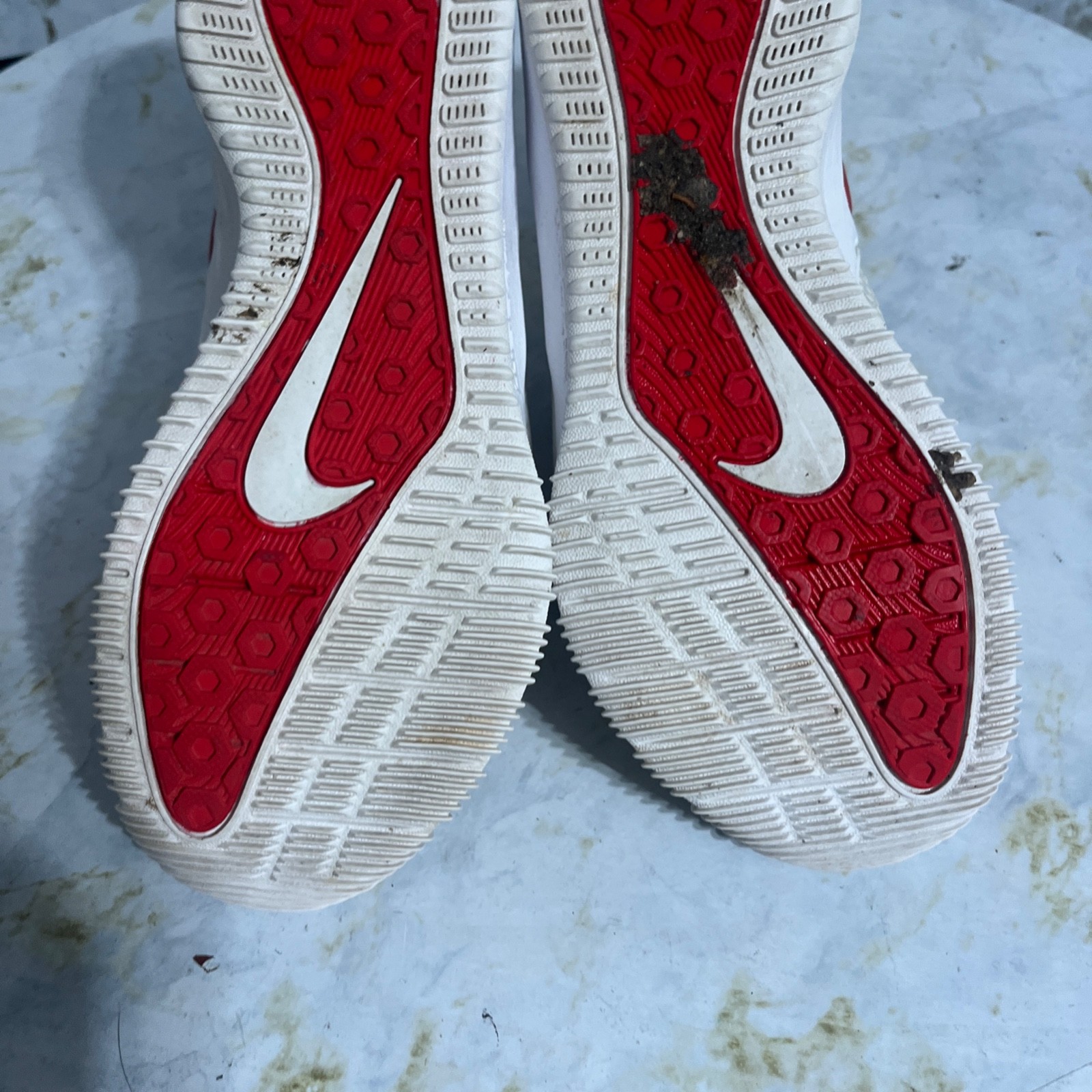 Nike Zoom Hyperace 2 Womens Size 7 Volleyball Shoes White Red Athletic Sneakers