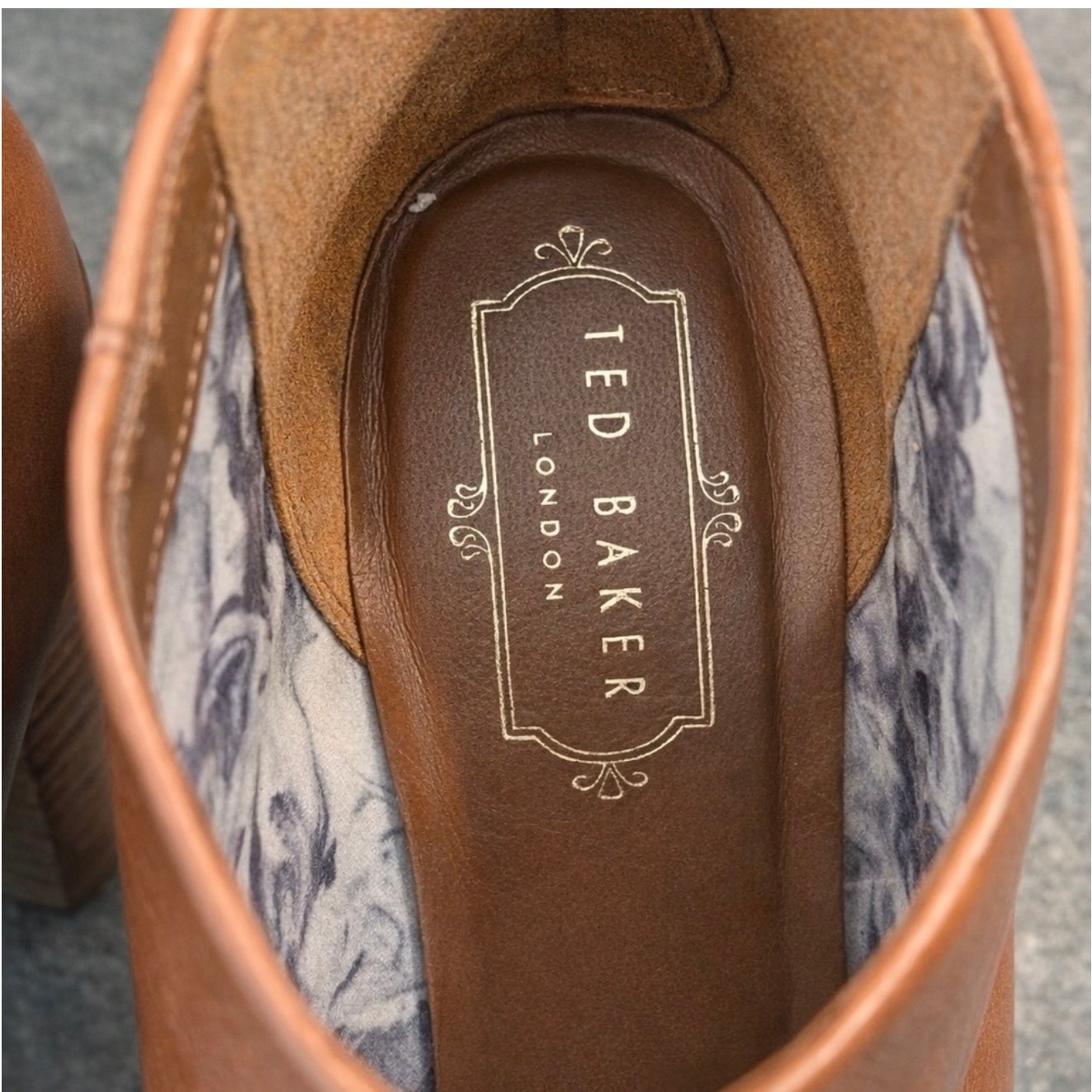 Ted Baker London Leather Ankle Boots Cognac Block Heel Booties US 8