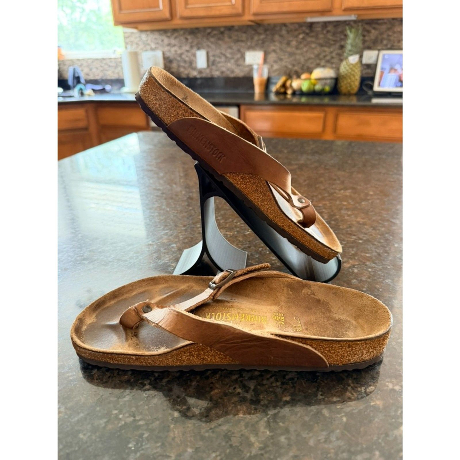 Birkenstock Adria Tobacco Leather — EU 40 Regular Flip Flop – Rare!