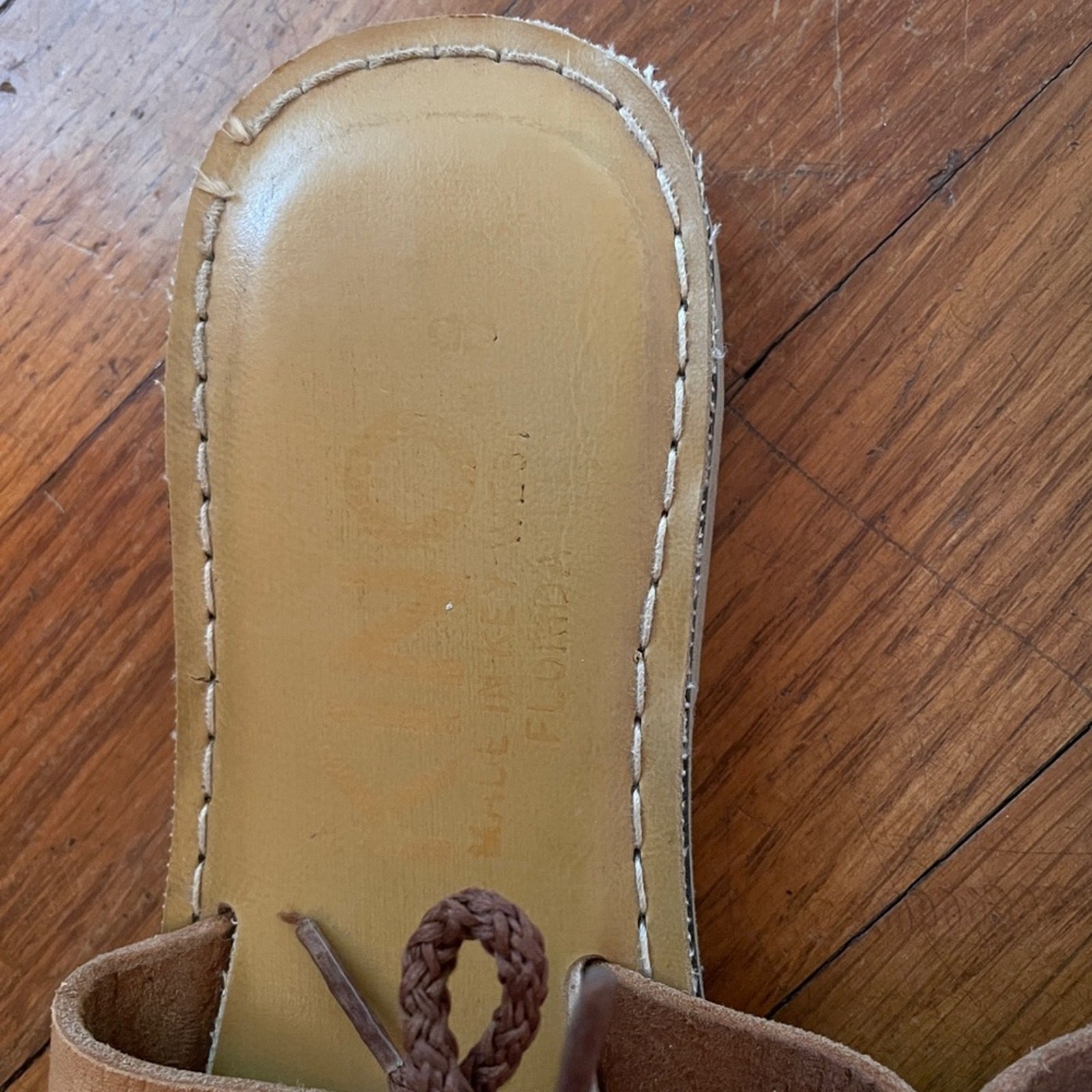 KINO Key West Sandals Chancletica Leather Lace Up Slides – Sz 8 💕🎀