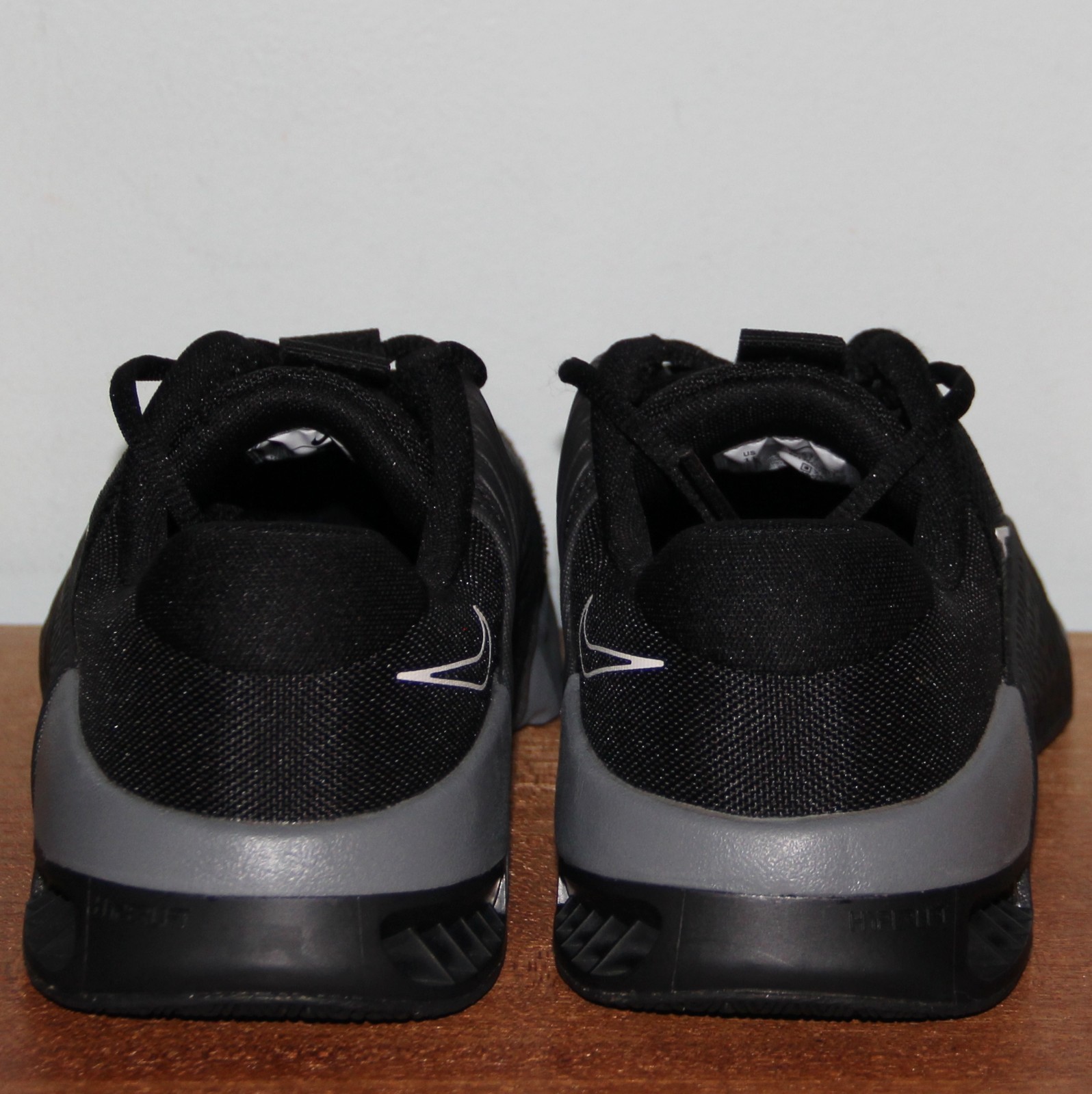 Nike Metcon 9 CrossFit Training Shoes Womens 11 Black Grey White DZ2537-001