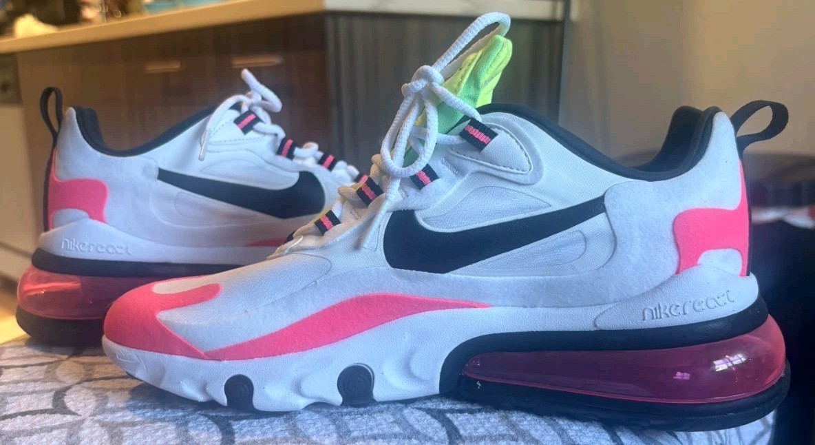 Nike Air Max 270 React CJ0619-101 Woman’s size 8 White Pink Black Green