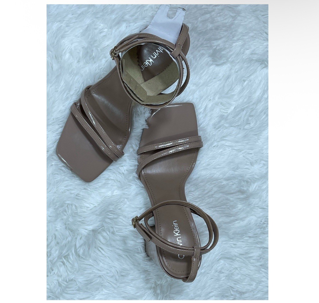 Calvin Klein Women’s Beige Strappy Square Toe Ankle Strap Heels 8.5M NWT