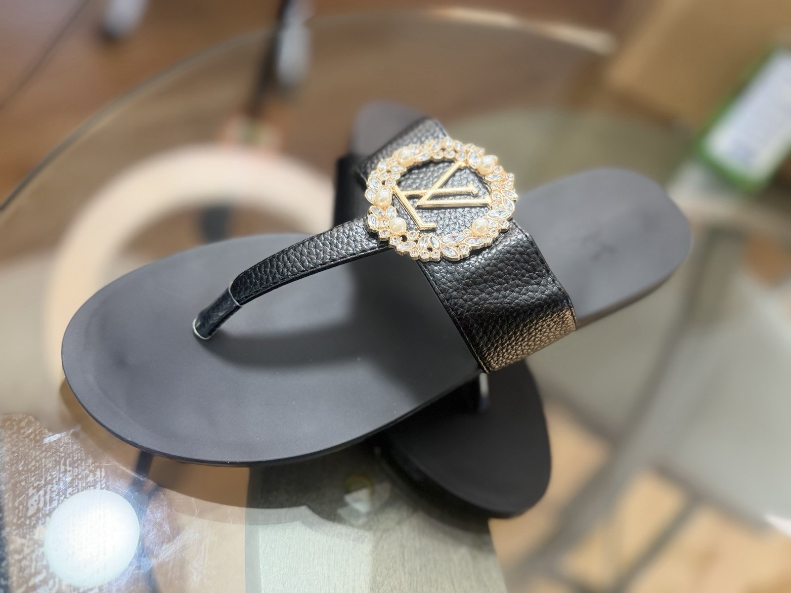 Louis Vuitton Women’s Black Thong Sandals Logo Beaded Accent Slip-On EU 41