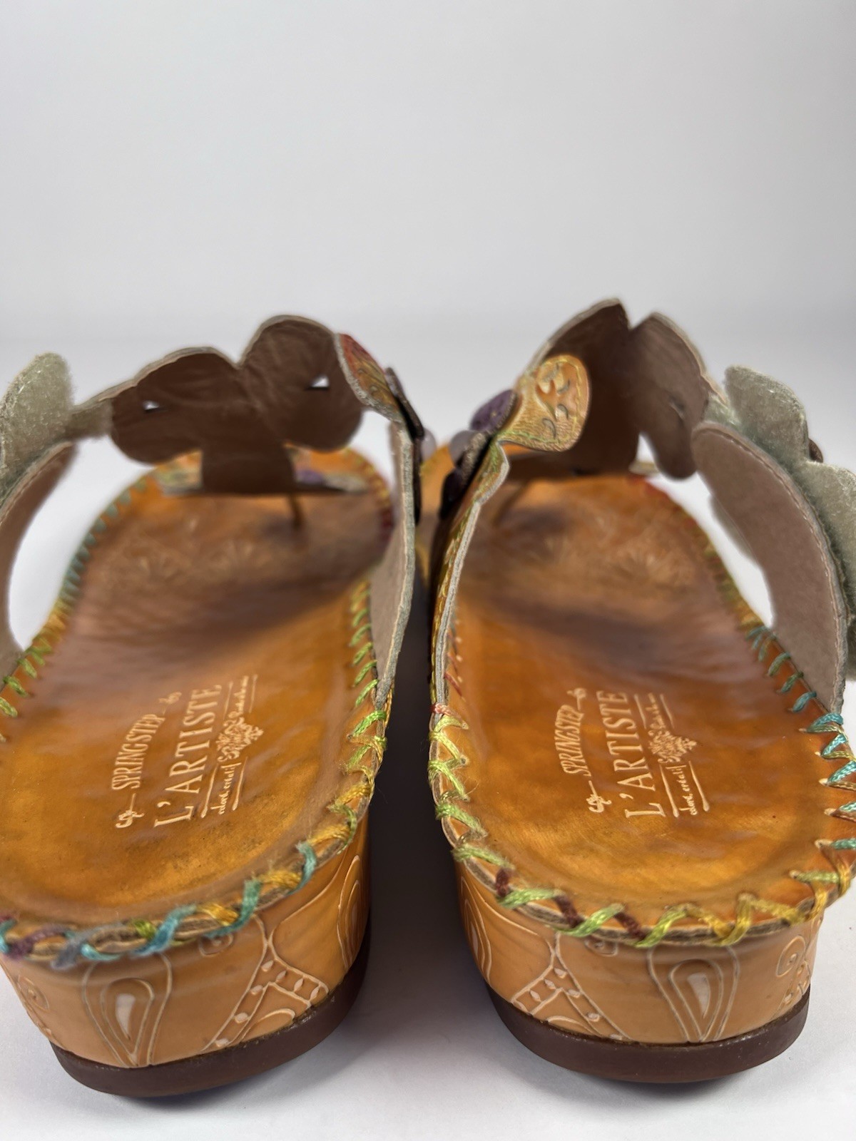 LArtiste Spring Step Crocus Womens 8.5 Floral Leather Wedge Sandals Rainbow 39