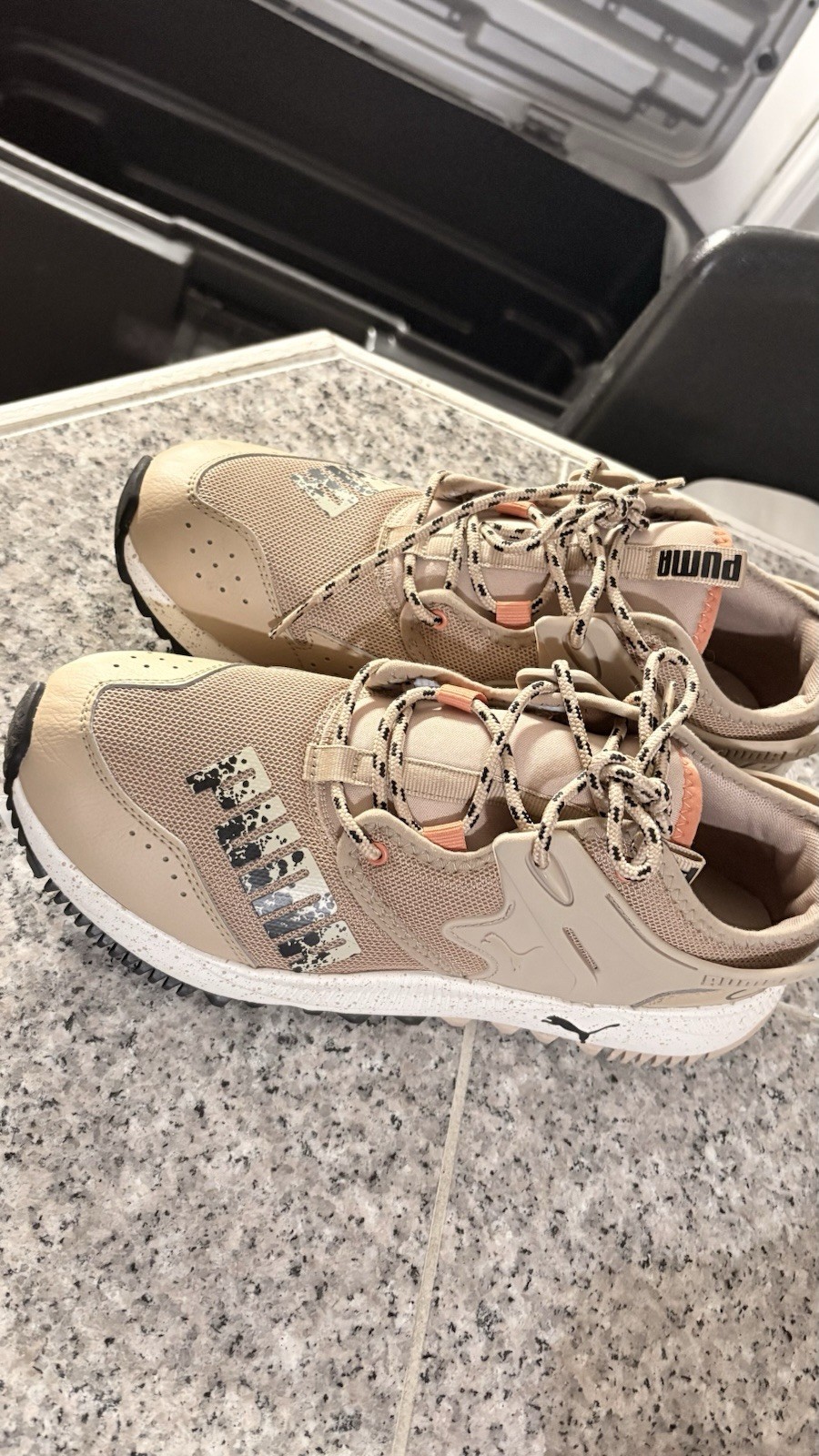 PUMA Low Top Lace-Up Athletic Sneakers Beige/Tan/Orange 382884-09