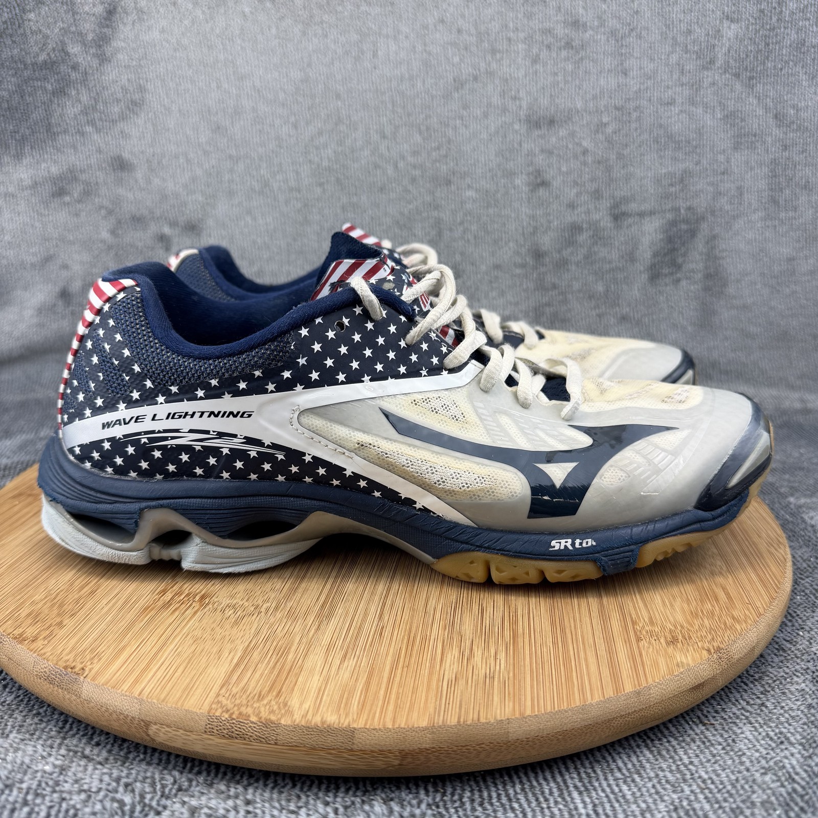 Mizuno Wave Lightning Shoes Womens Size 9.5 USA Patriotic Volleyball Sneakers