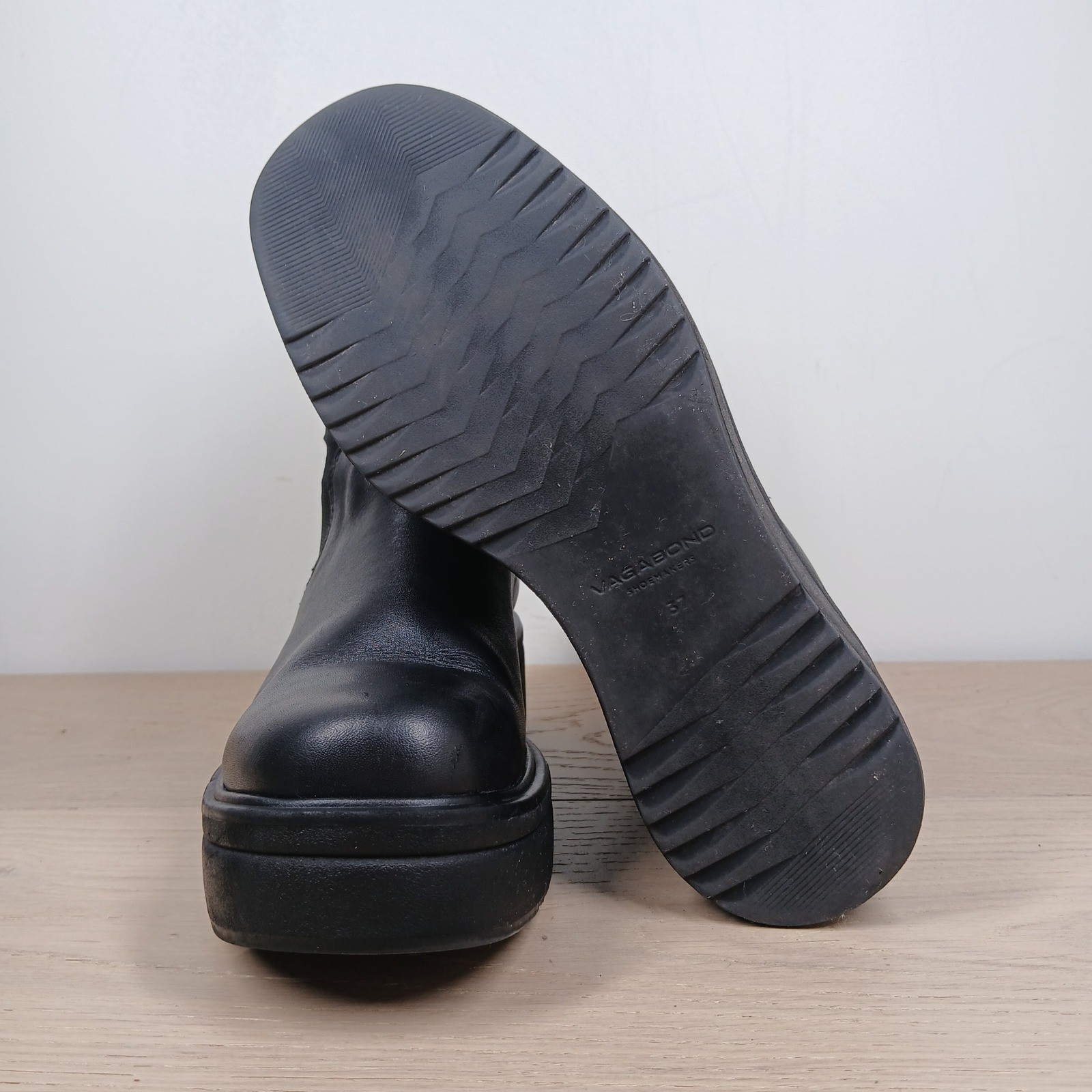 Vagabond Platform Chelsea Boots Women 7 Black Leather Chunky Platform Goth