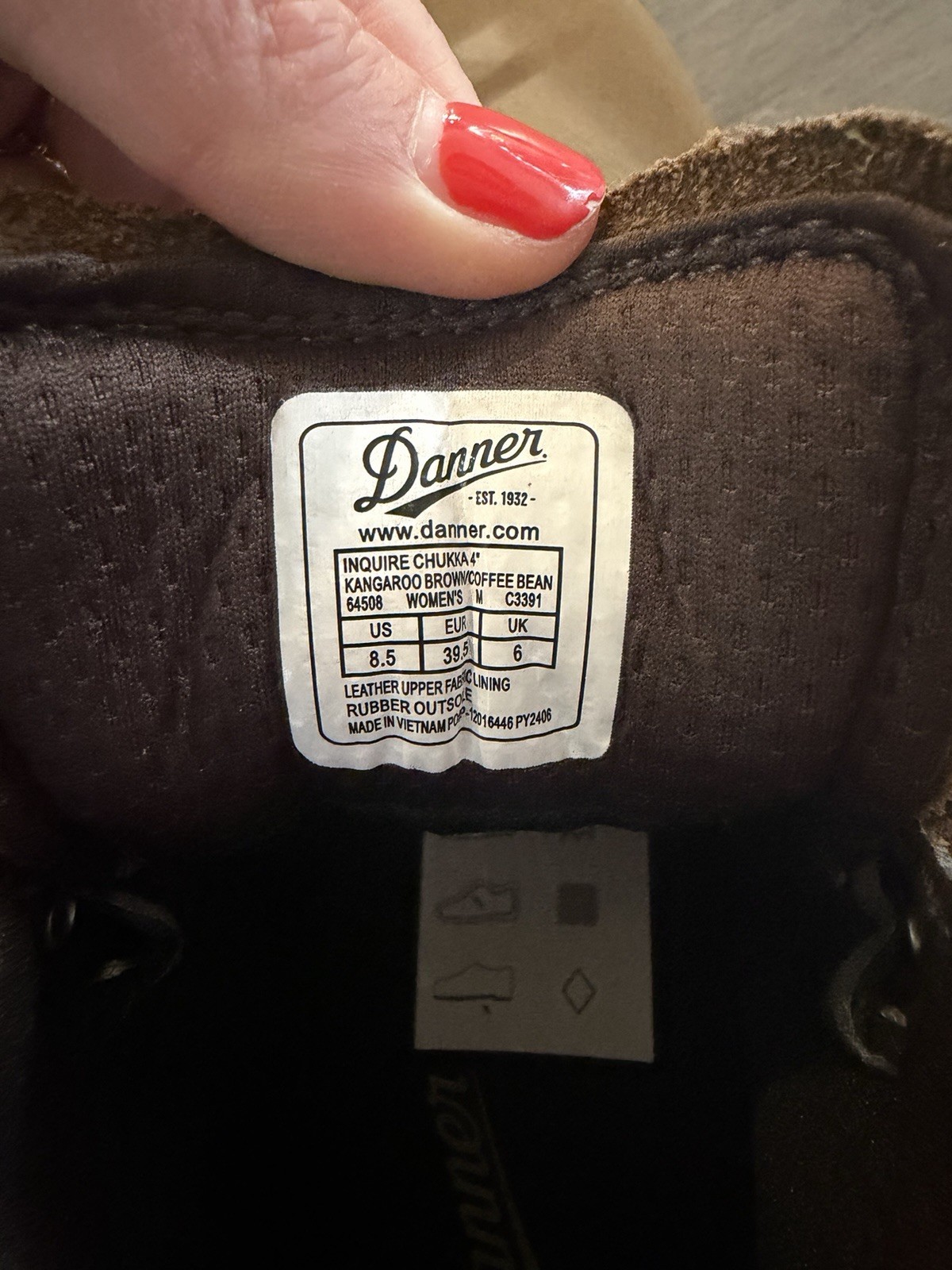 Danner Women’s Inquire Chukka Boot Kangaroo/Coffee Color Size 8.5 NWT