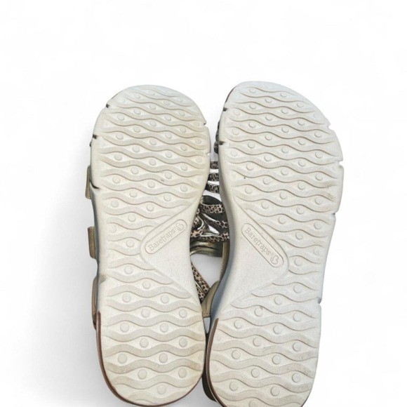 Baretraps Nylah Tan Leopard Multi Strap Wedge Sandals Womens 8.5M BTS21-10846