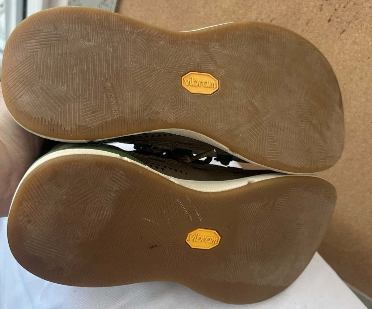 Danner Women’s Rivercomber Trail Shoes – Size 6.5 – Tan– Good Condition