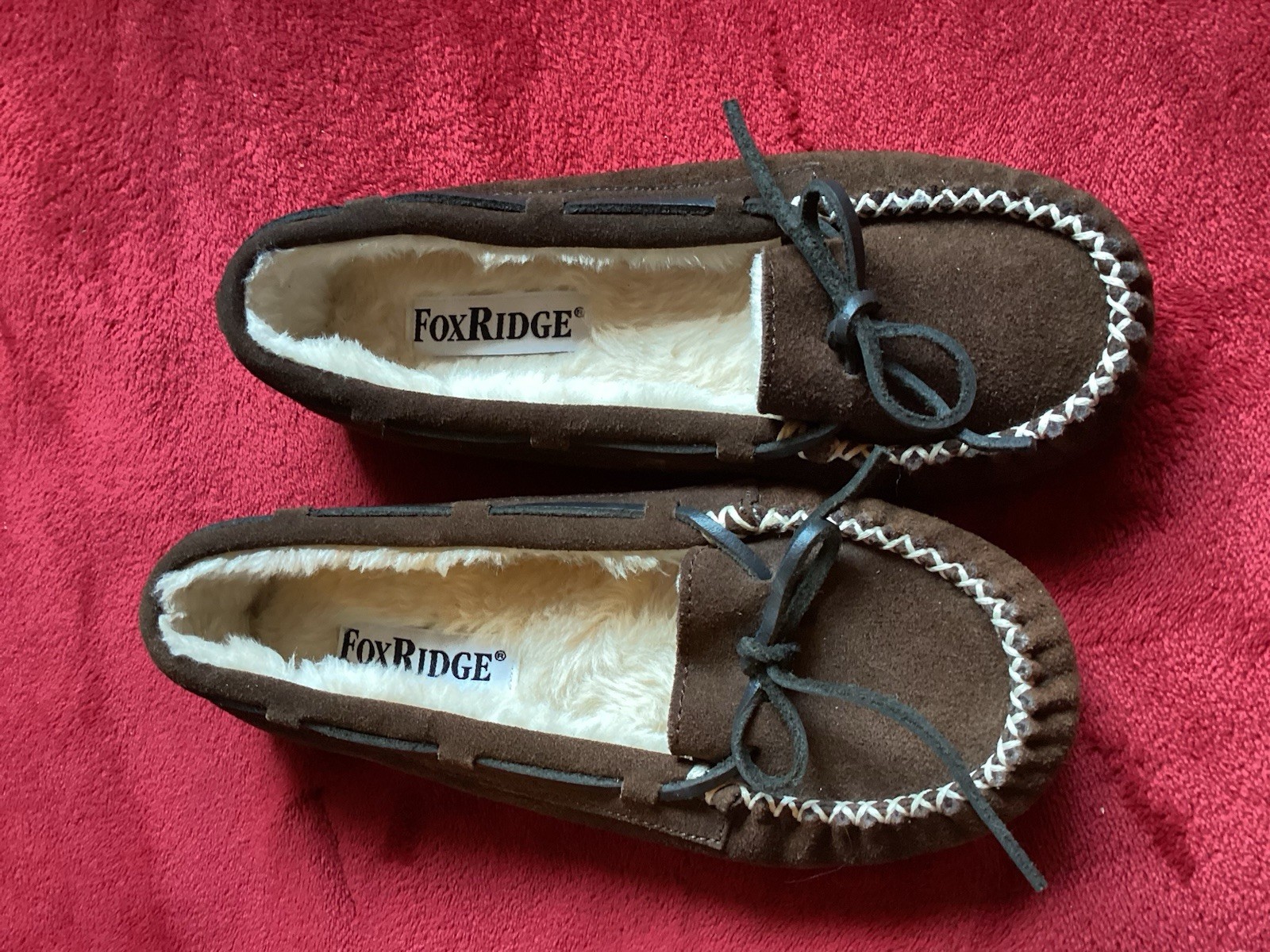 Women’s Sz 7 Fox Ridge Mocassins Slippers Suede Fleece Clean