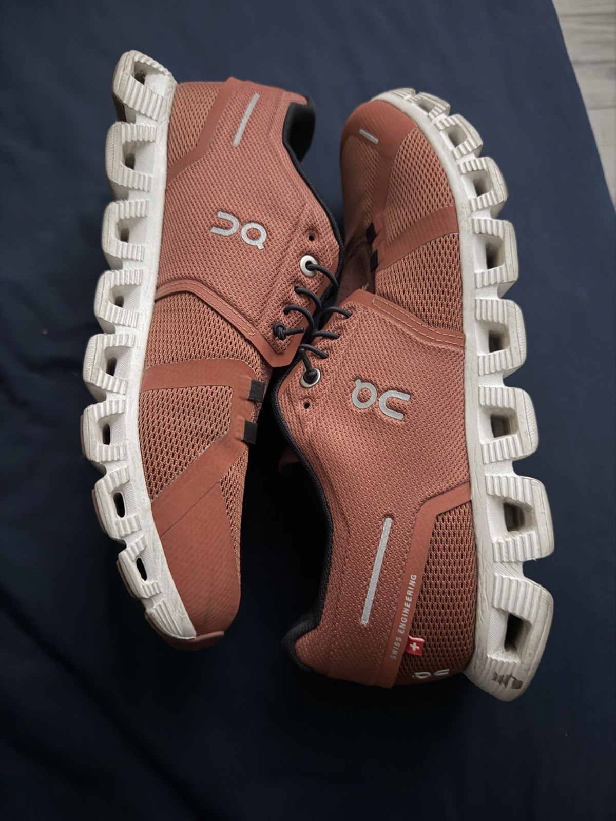 On Men’s Low Top Lace Up Athletic Sneakers Brown/White Mesh Upper