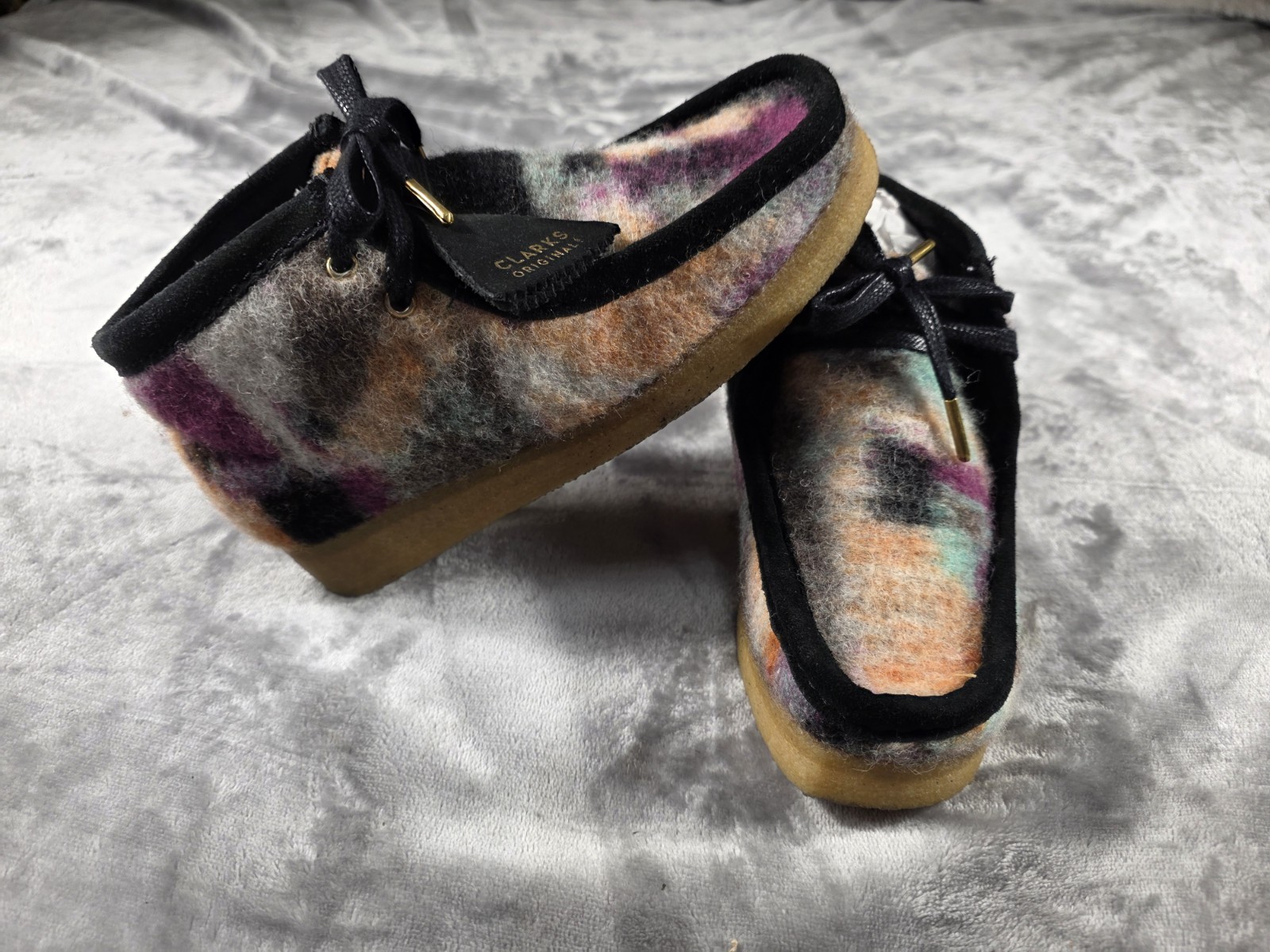 Clarks Wallabee Boot Womens 5.5 Black Wool Combination Chukkas Boots Colorful