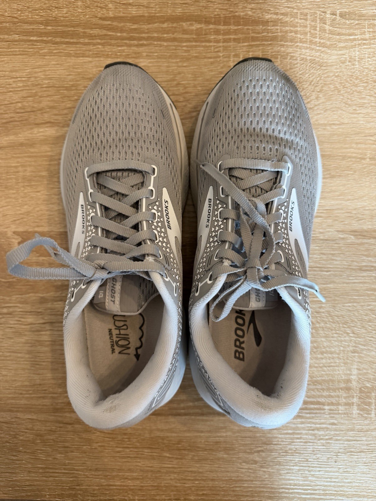 Brooks Ghost 14 Gray/White Mesh Lace-Up Low Top Running Sneaker 120356-1B-089