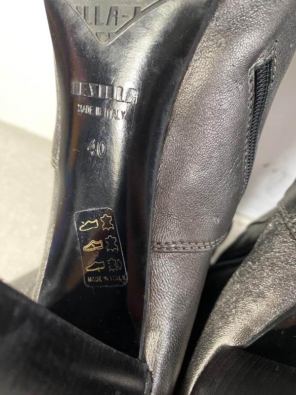 Women Le Silla boots silver leather 40