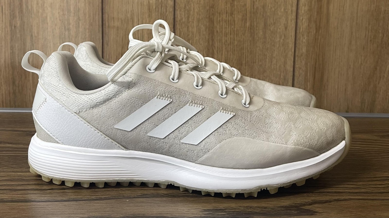 Adidas Golf Shoes Womens Size 9.5 White Beige Spikeless Lugs GV9427 Sneakers