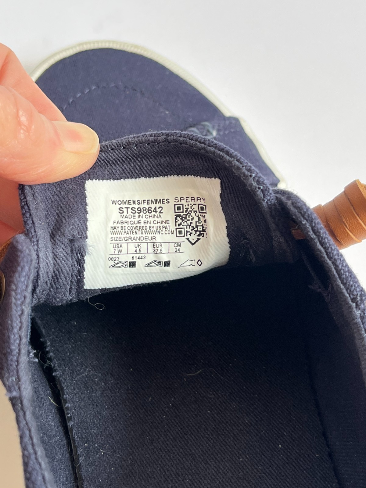 Sperry Women’s Top Sider Pier View Core Navy 7W STS98642